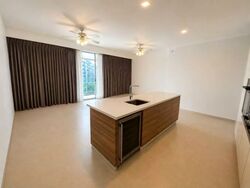 Parvis (D10), Condominium #589270001